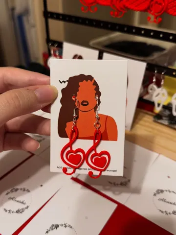 Обеци „Сърдечен сол ключ"