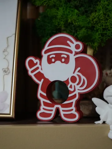 Дядо Коледа с място за шоколадче